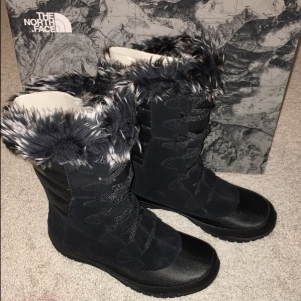 North Face Women’s Nuptse Purna Black Boots NWT